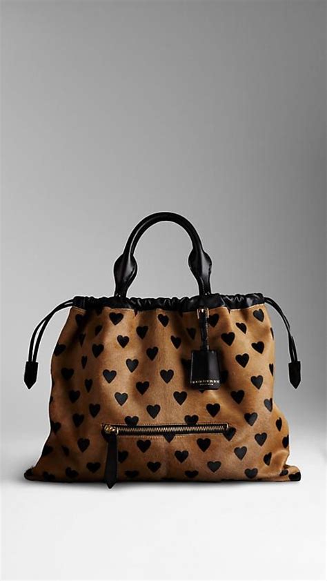 burberry borsa heart crush|burberry purses for women.